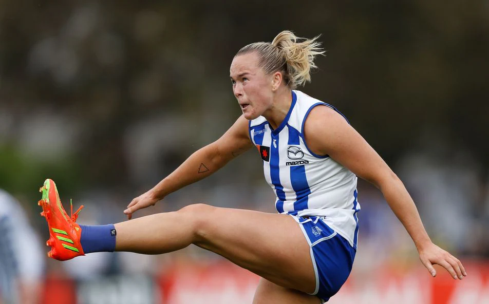 2_Vikki_wall_Aflw_sports_AGent_Women_in_sport_ireland